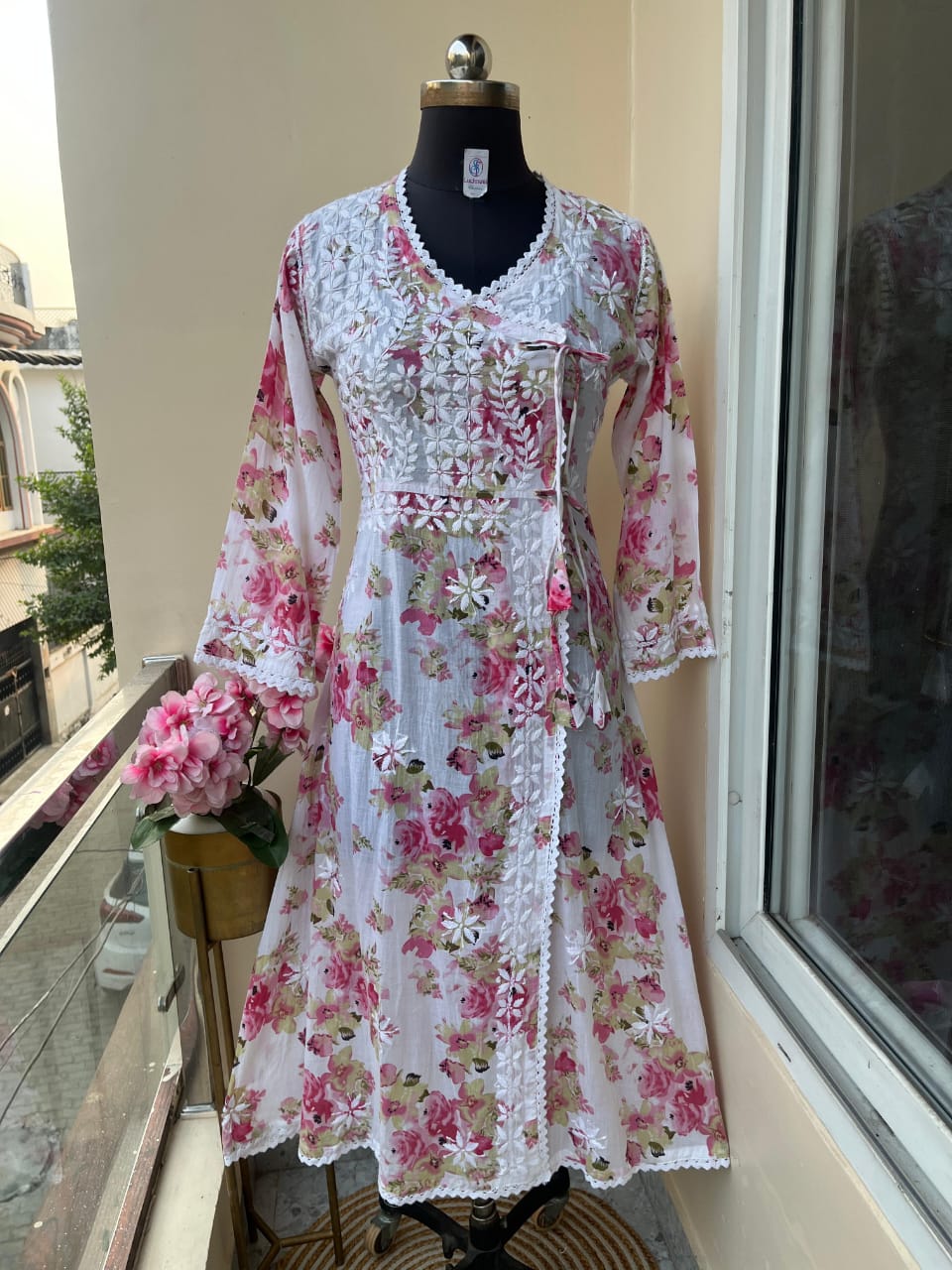 Beautiful Mul Mul Cotton Chikankari Angarakha Kurti - Image 2