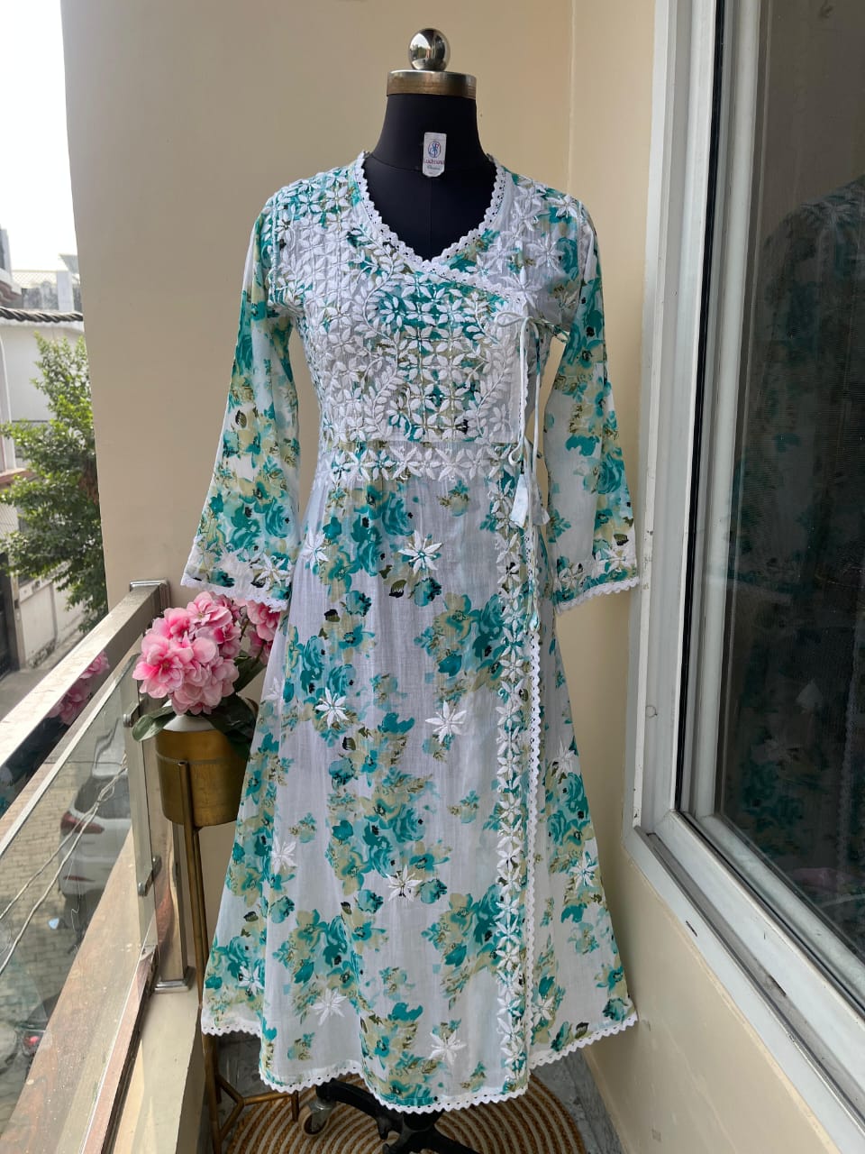 Beautiful Mul Mul Cotton Chikankari Angarakha Kurti - Image 3