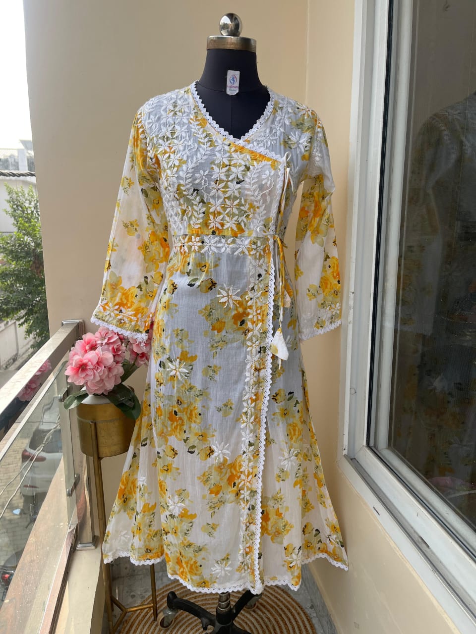 Beautiful Mul Mul Cotton Chikankari Angarakha Kurti - Image 4