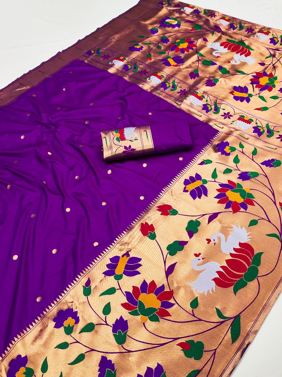 HALF-HALF UNIQUE PAITHANI CATALOG - Image 4
