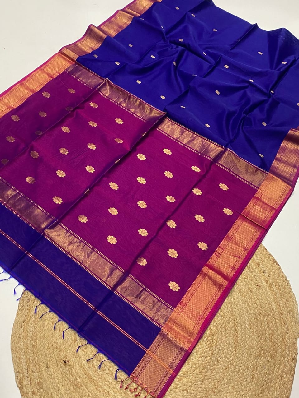 Original Maheshwari Handloom Cotton Silk Saree - Image 8