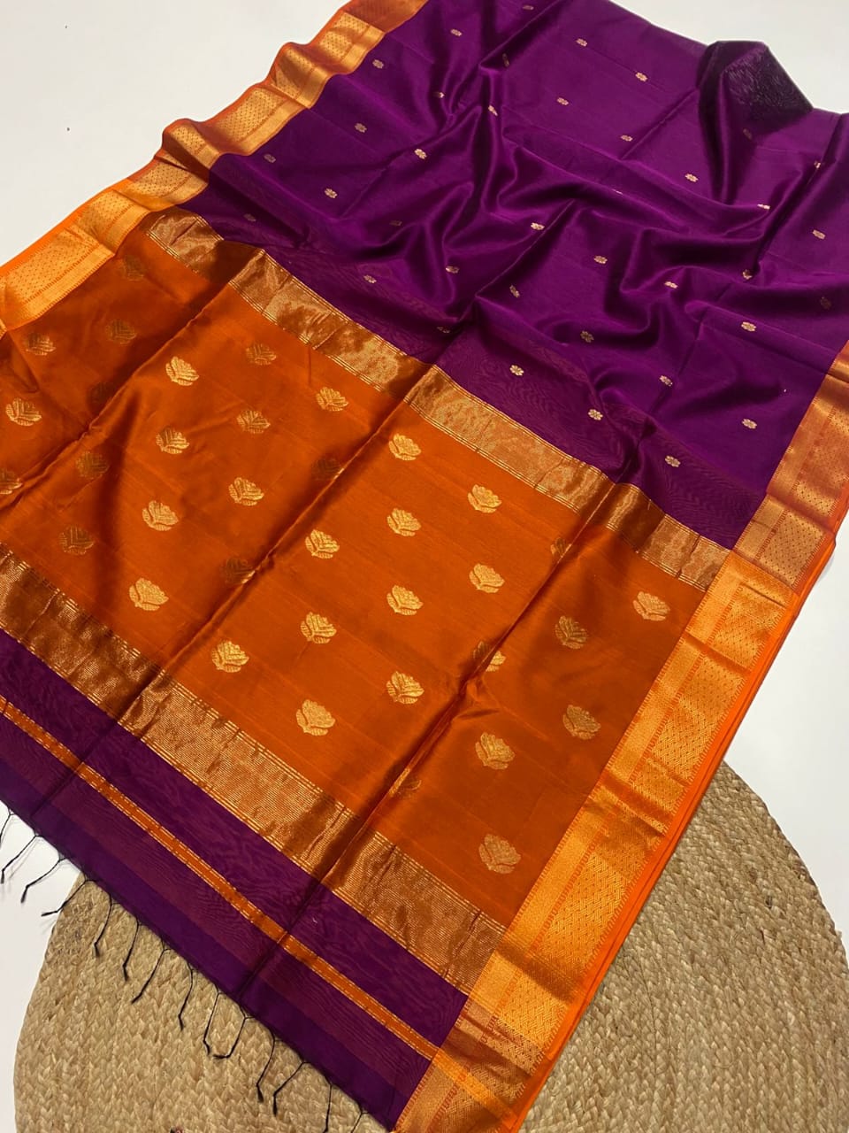 Original Maheshwari Handloom Cotton Silk Saree - Image 11