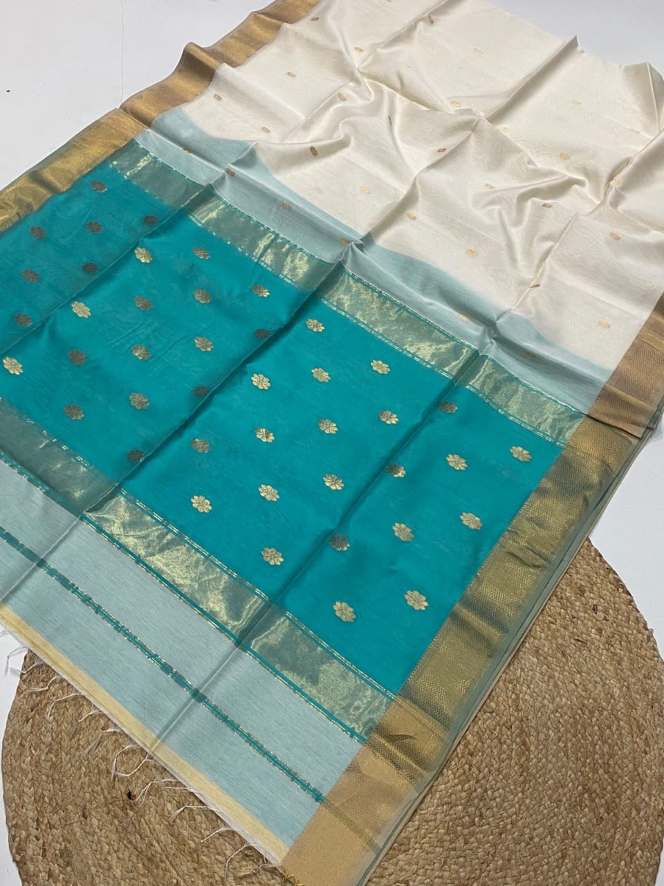 Original Maheshwari Handloom Cotton Silk Saree - Image 13