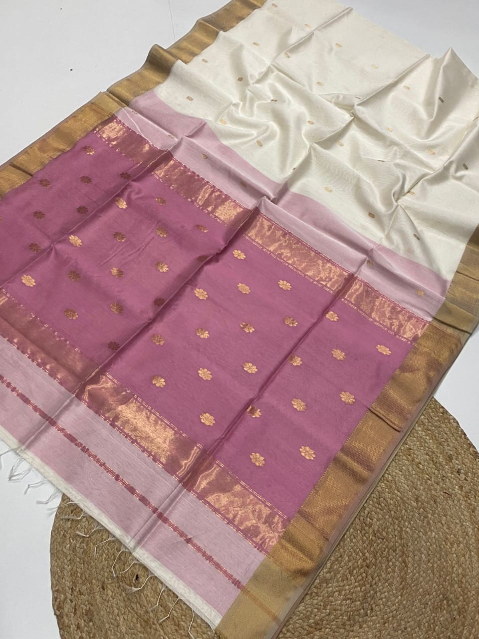 Original Maheshwari Handloom Cotton Silk Saree - Image 14